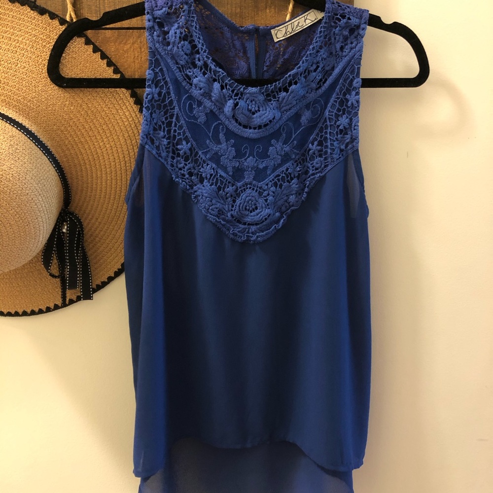 Chloe K lightweight lace summer top